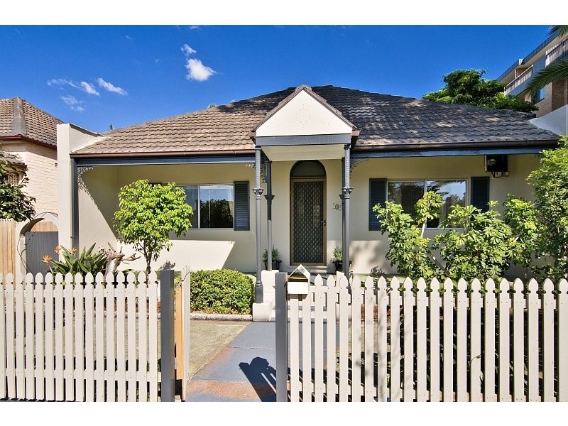 105 Falcon Street, Crows Nest NSW 2065