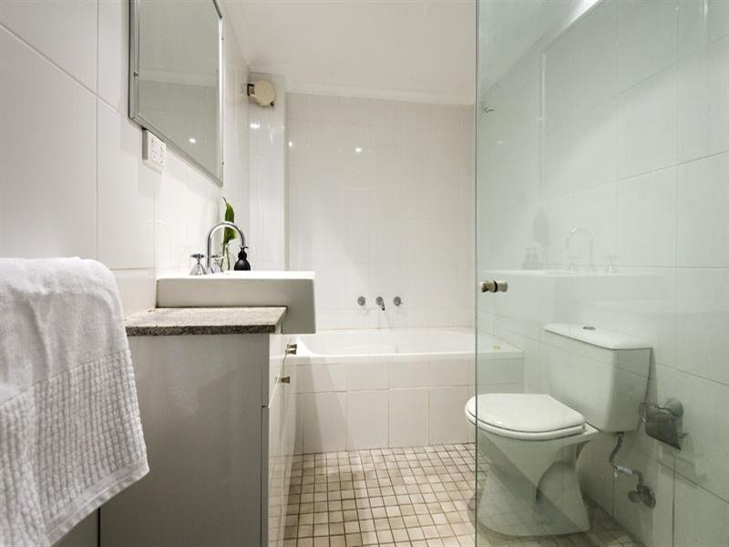 12/29 Holtermann Street, Crows Nest NSW 2065