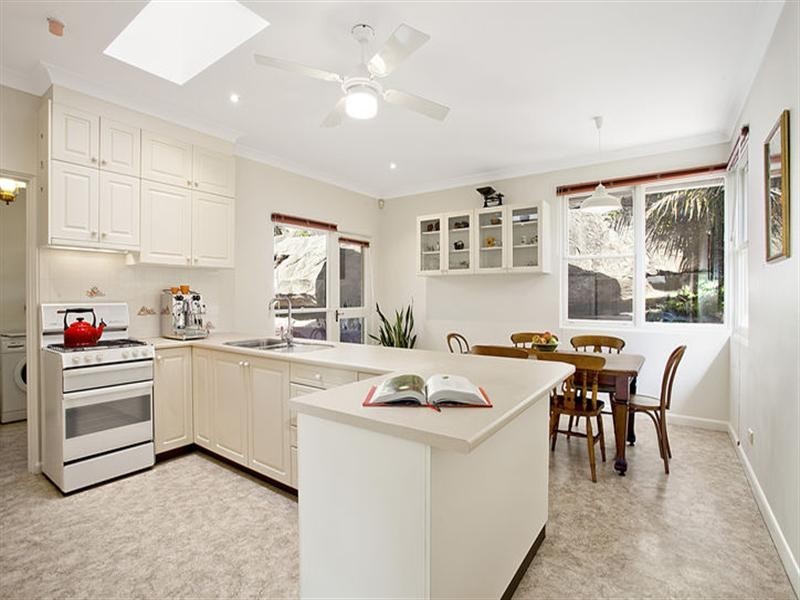 44 Sunnyside Crescent, Castlecrag NSW 2068