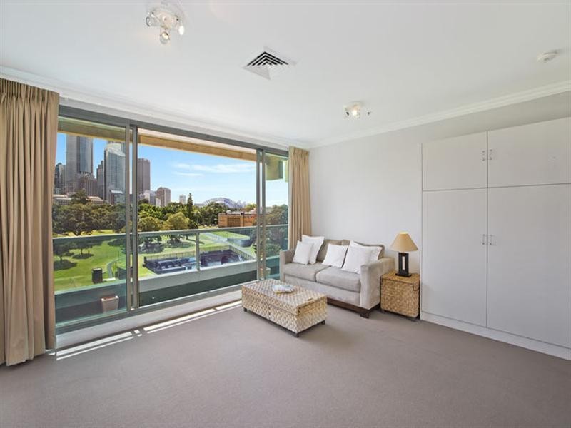 903/22-40 Sir John Young Crescent, Woolloomooloo NSW 2011