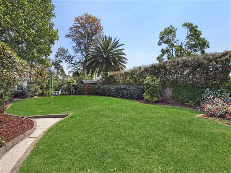 82 Warrane Road, Willoughby NSW 2068