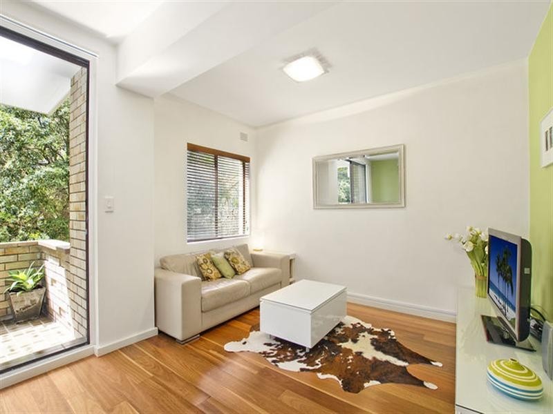 8/14-16 Woolcott Street, Waverton NSW 2060