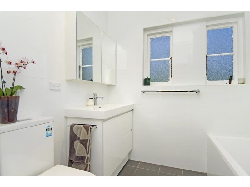 11/5a Priory Road, Waverton NSW 2060