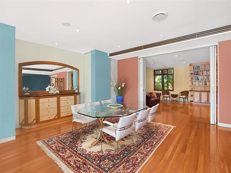 Residence 1,17 Munro Street, Mcmahons Point NSW 2060