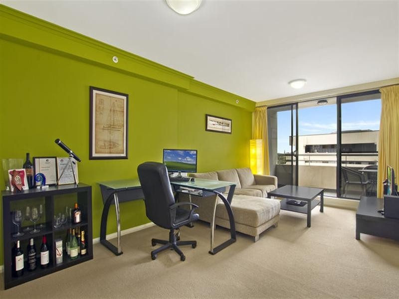 1216/1 Sergeants Lane, St Leonards NSW 2065