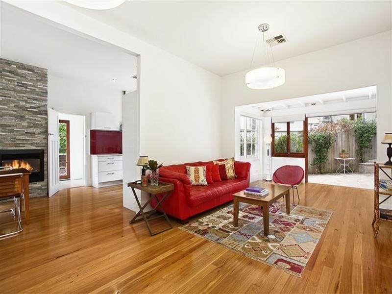 2 Muttama Road, Artarmon NSW 2064