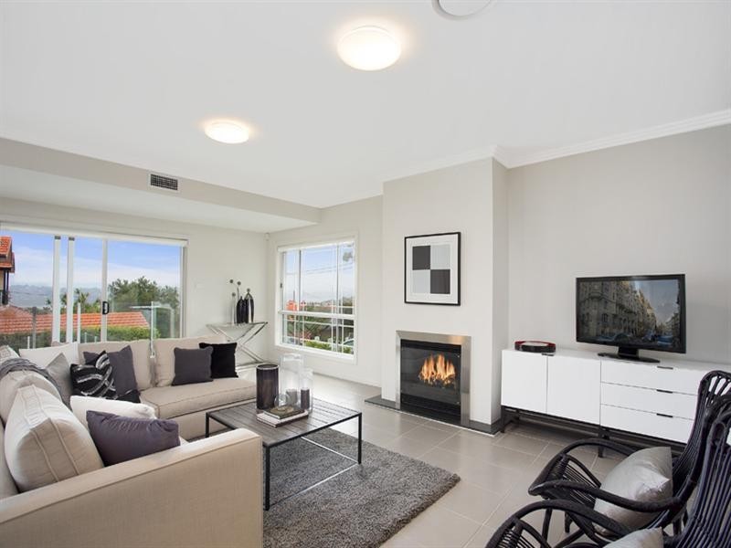 51 Middle Head Road, Mosman NSW 2088