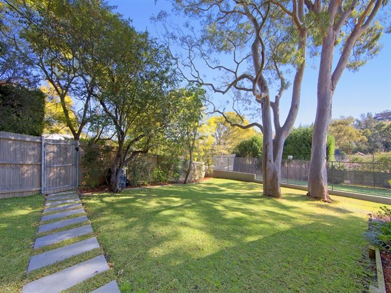 13 Sirius Cove Road, Mosman NSW 2088