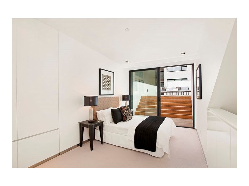 24 Alfred Street, Milsons Point NSW 2061