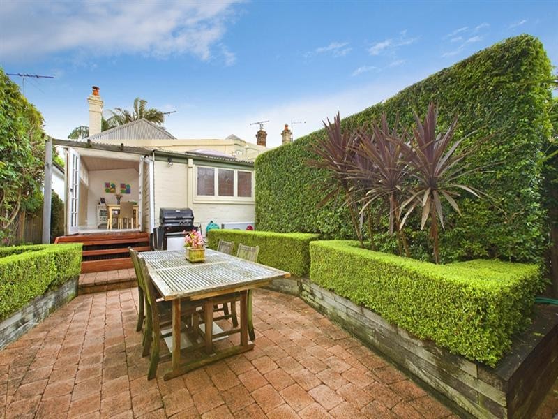 48 Emmett Street, Crows Nest NSW 2065