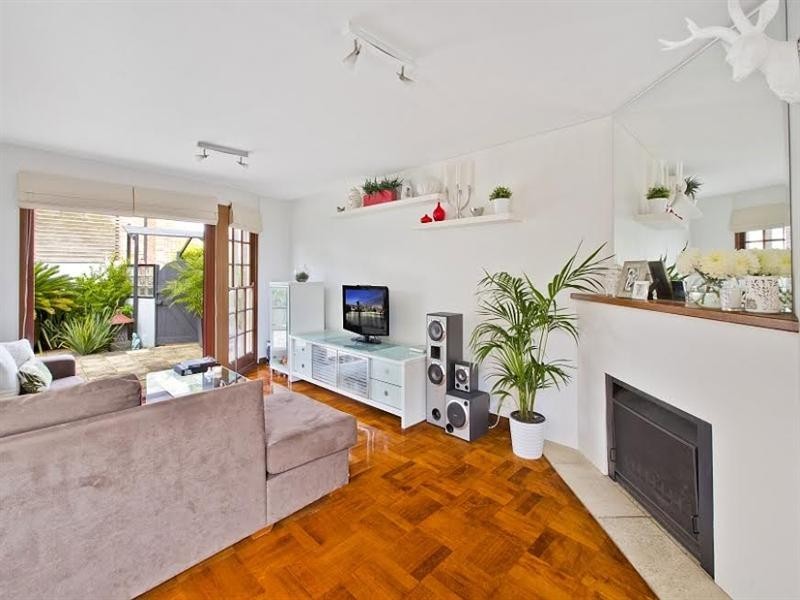 4/118 Ernest Street, Crows Nest NSW 2065