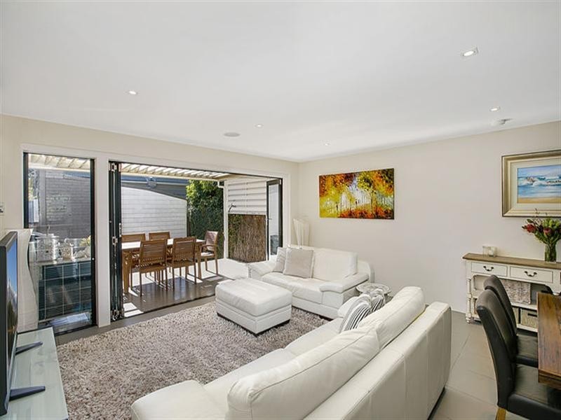 4/77 Hayberry Street, Crows Nest NSW 2065