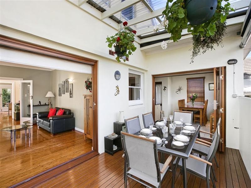28 Greenwich Road, Greenwich NSW 2065
