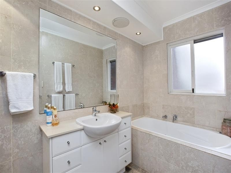 8/33 Moruben Road, Mosman NSW 2088