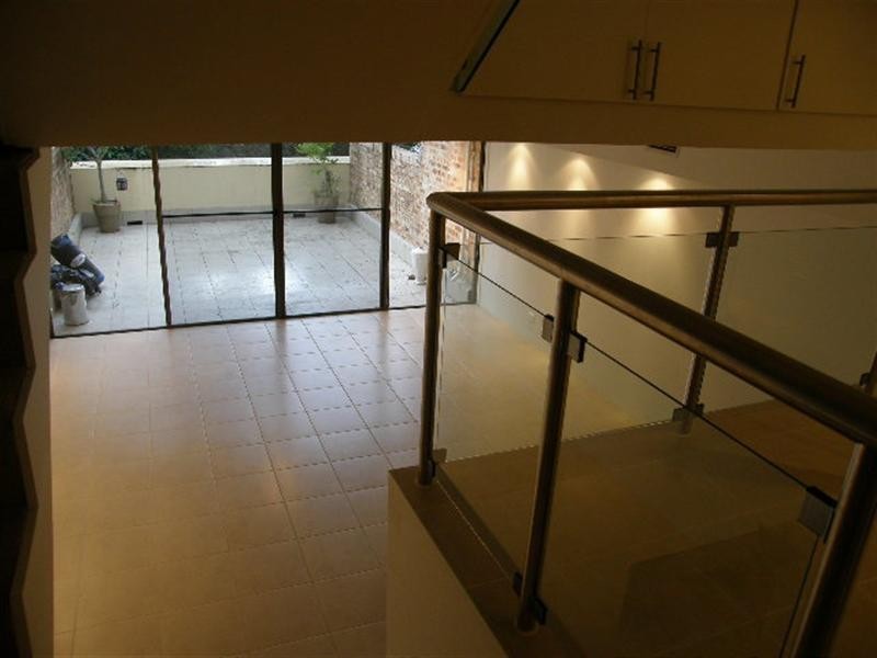 2/14 Kurraba Road, Neutral Bay NSW 2089