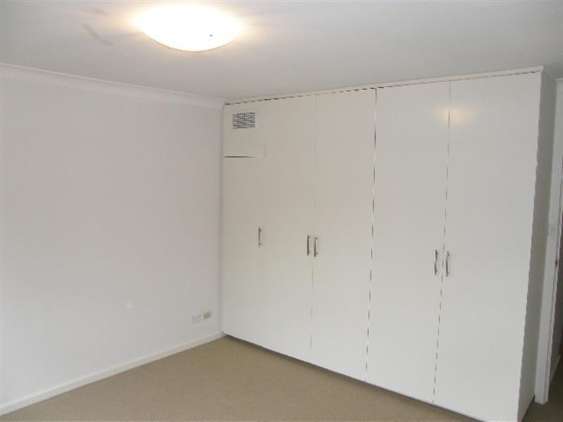 2/14 Kurraba Road, Neutral Bay NSW 2089