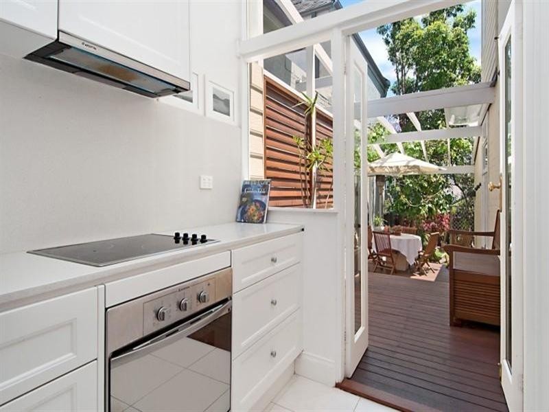102 Raglan Street, Mosman NSW 2088