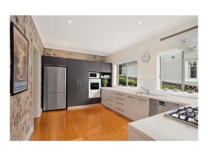 34 Robert Street, Willoughby NSW 2068