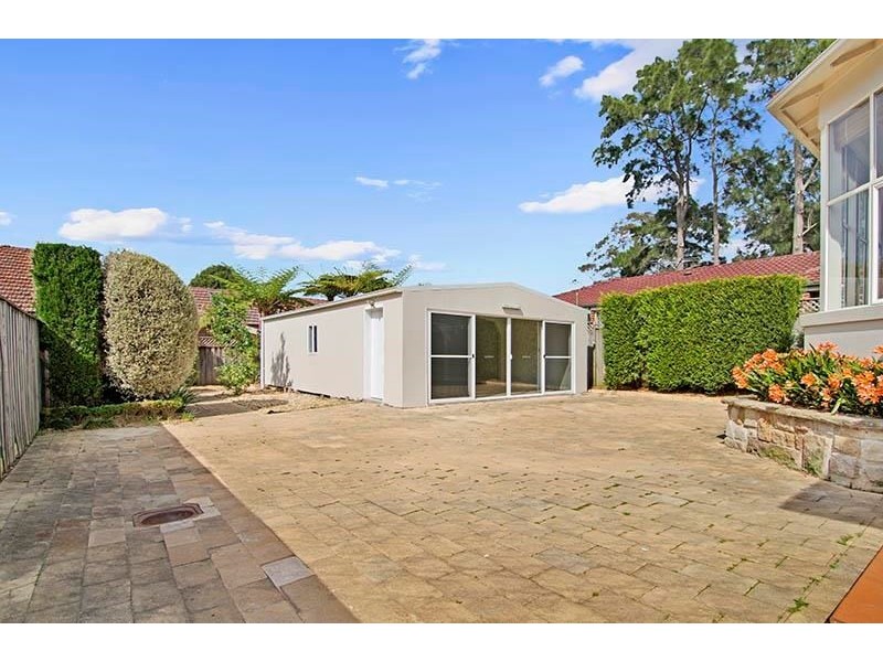 16 Crabbes Avenue, North Willoughby NSW 2068