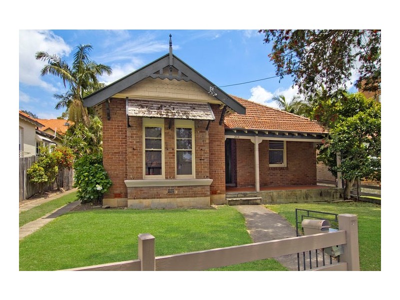 214 Ben Boyd Road, Cremorne NSW 2090