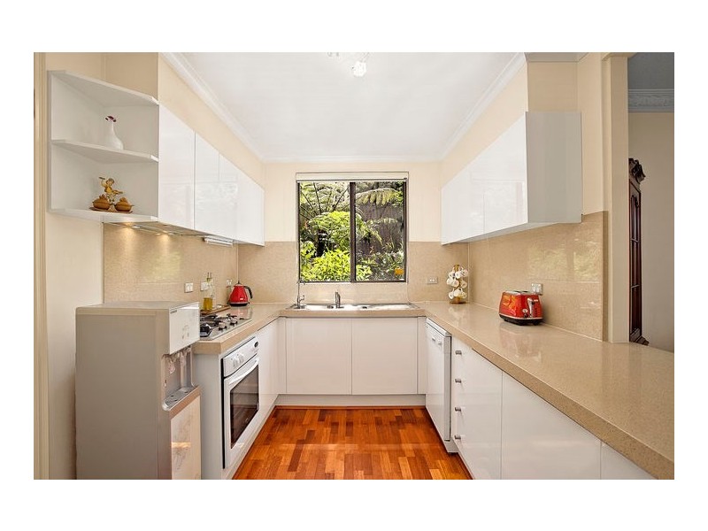 8/2 Spruson Street, Neutral Bay NSW 2089