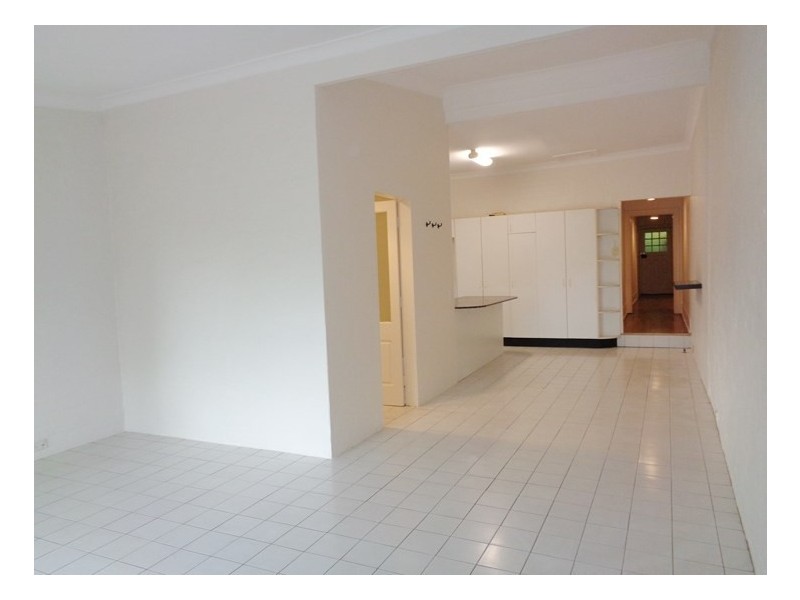 4 Rhodes Avenue, Naremburn NSW 2065