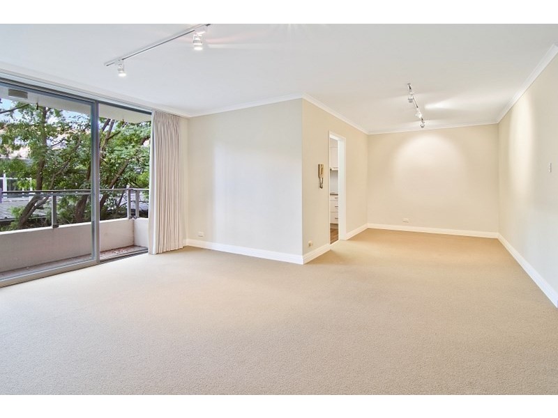 31/2 Rodborough Avenue, Crows Nest NSW 2065