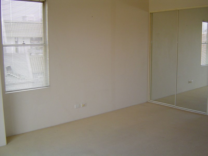 39/13 Ernest Street, Crows Nest NSW 2065