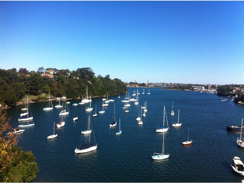 1/4 Bay Street, Greenwich NSW 2065