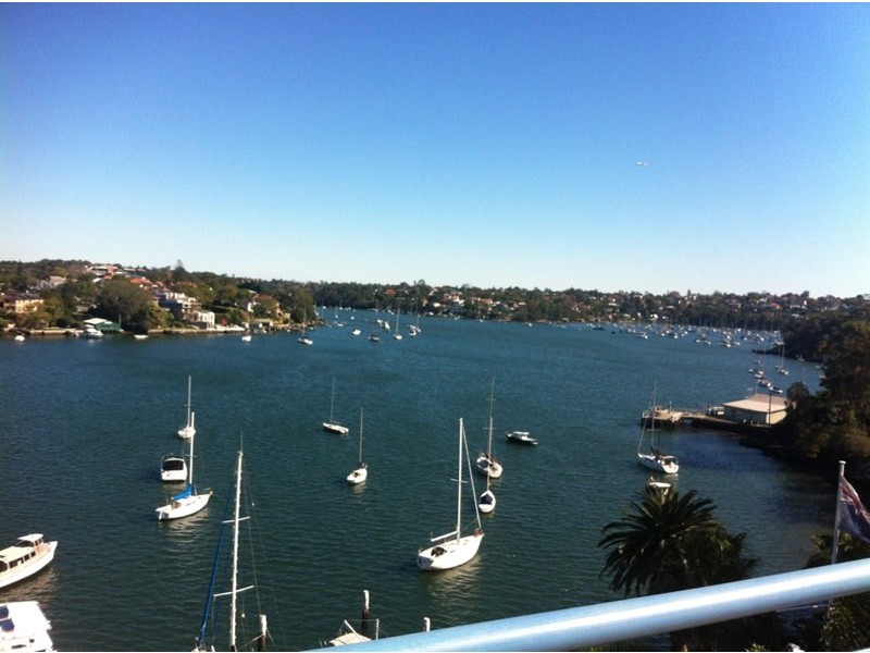 1/4 Bay Street, Greenwich NSW 2065