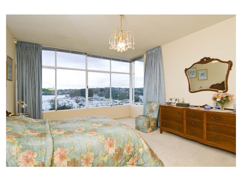 8 Avona Crescent, Seaforth NSW 2092