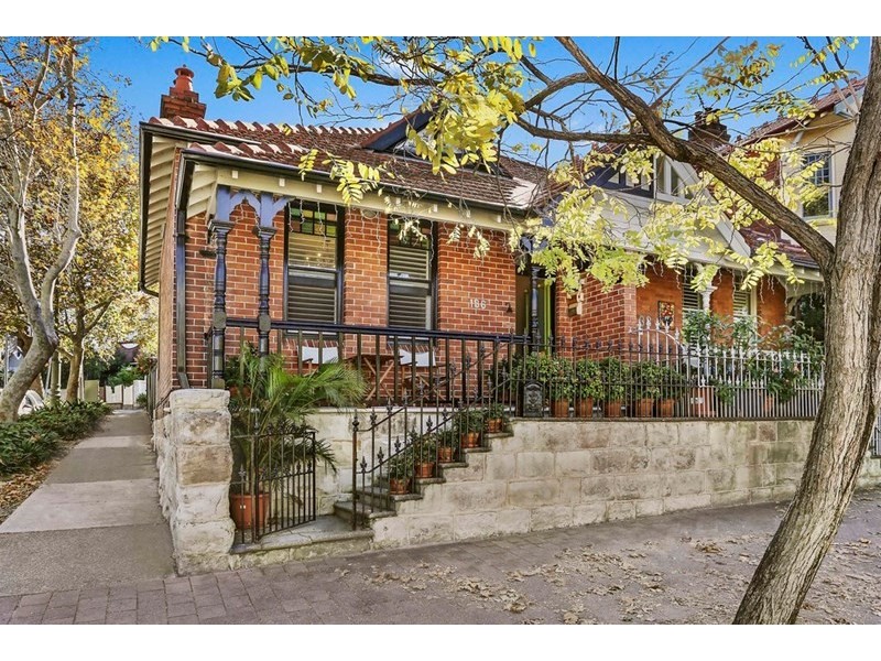 136 Blues Point Road, Mcmahons Point NSW 2060