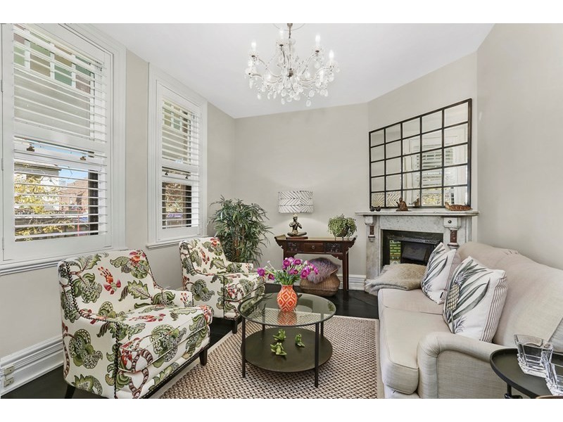 136 Blues Point Road, Mcmahons Point NSW 2060