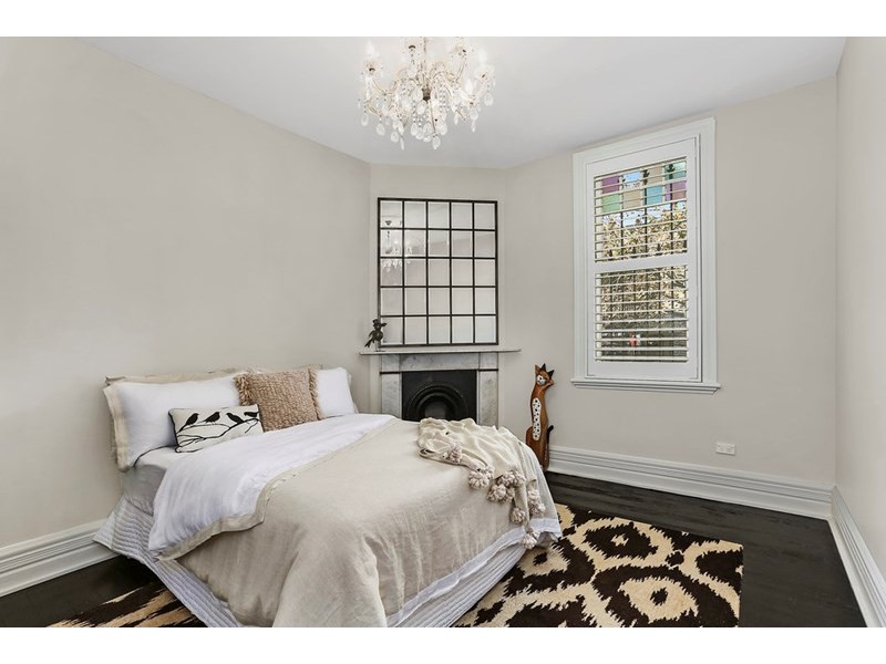 136 Blues Point Road, Mcmahons Point NSW 2060