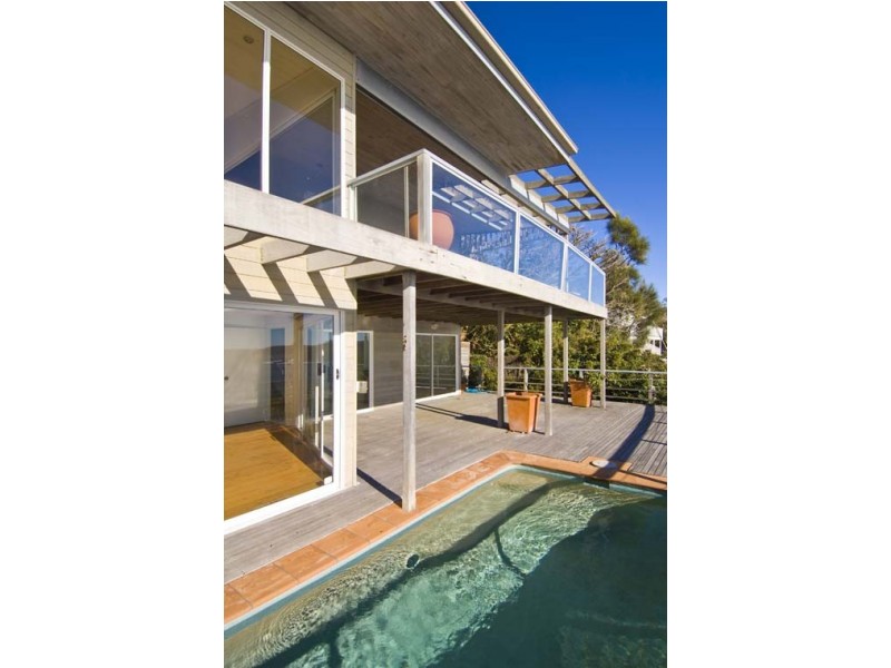 30 Rayner Road, Whale Beach NSW 2107
