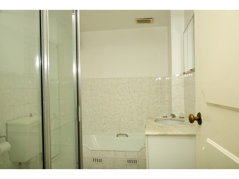 2/100 Ben Boyd Road, Neutral Bay NSW 2089