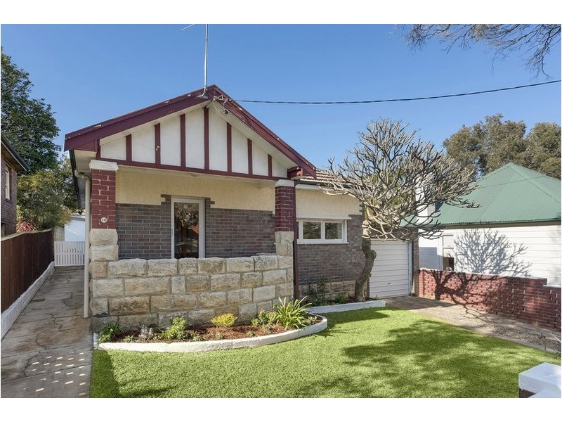 10 Carlotta Street, Greenwich NSW 2065