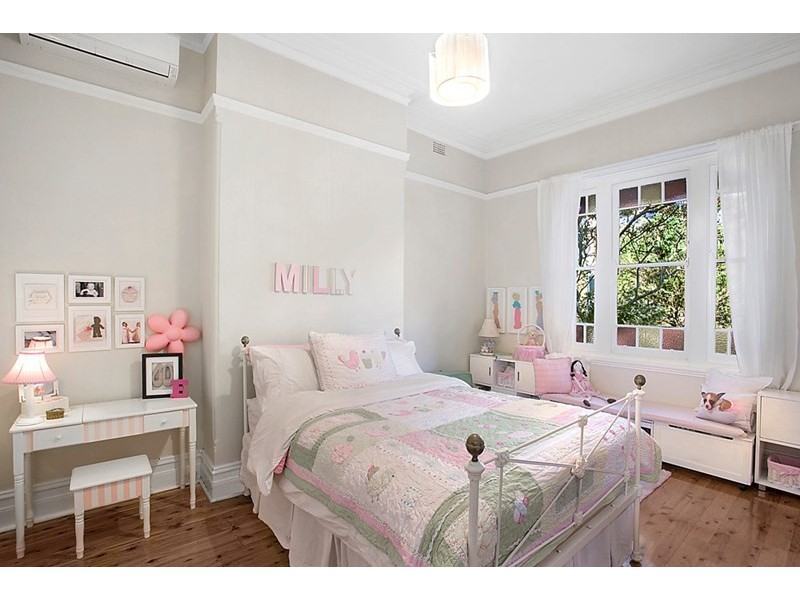 10 Anglo Road, Greenwich NSW 2065