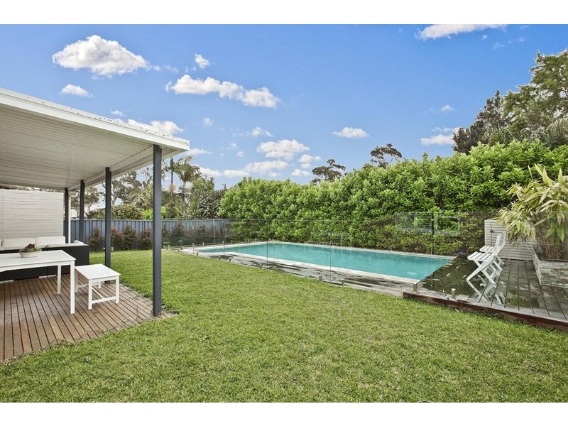 8 Finian Avenue, Killarney Heights NSW 2087