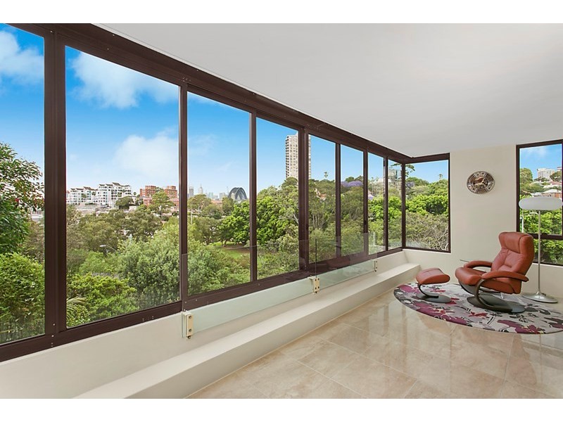 36/2 Spruson Street, Neutral Bay NSW 2089