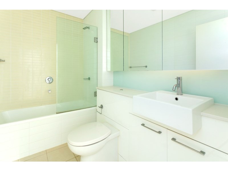 205/8 Duntroon Avenue, St Leonards NSW 2065