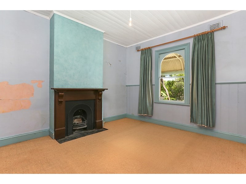 132 Burlington Street, Crows Nest NSW 2065