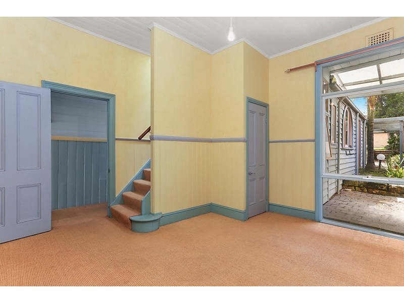 132 Burlington Street, Crows Nest NSW 2065