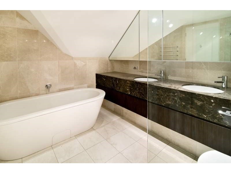 13/3 Wallaringa Avenue, Neutral Bay NSW 2089