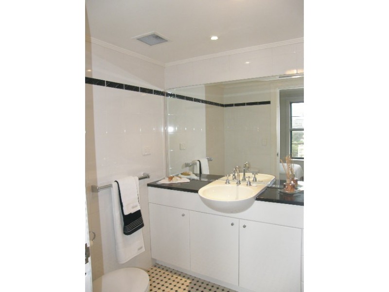 64/7-17 Sinclair Street, Wollstonecraft NSW 2065