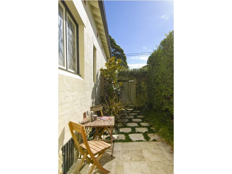 2 Glover Street, Willoughby NSW 2068