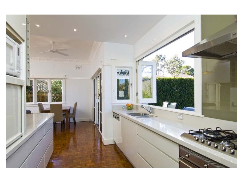 2 Glover Street, Willoughby NSW 2068