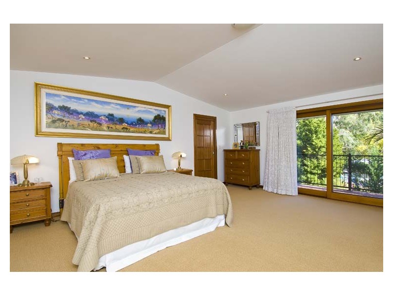 7 Leinster Avenue, Killarney Heights NSW 2087