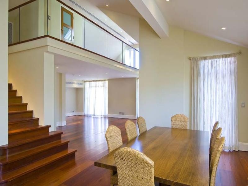 Residence 5, 17 Lower Wycombe Road, Neutral Bay NSW 2089