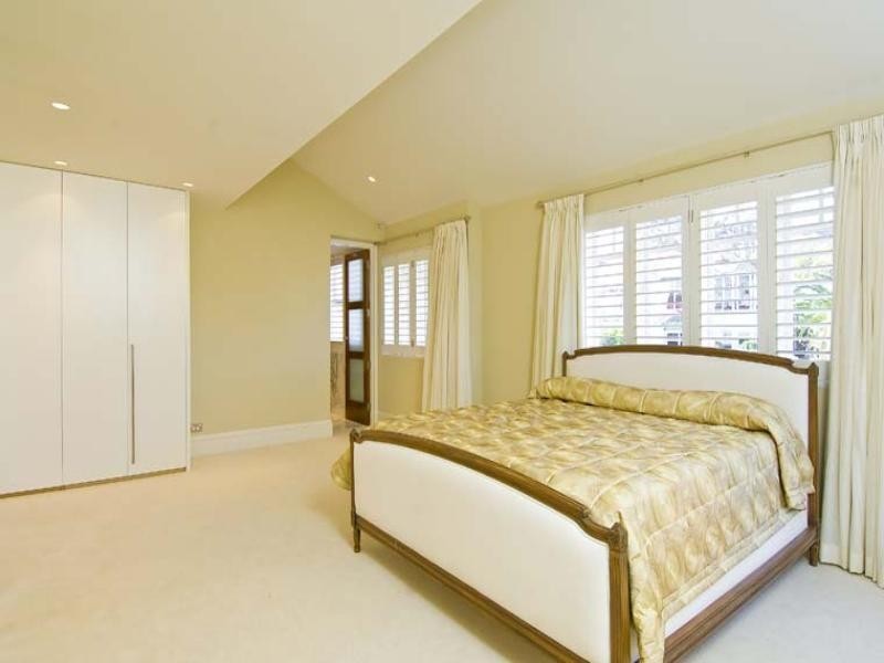 Residence 5, 17 Lower Wycombe Road, Neutral Bay NSW 2089